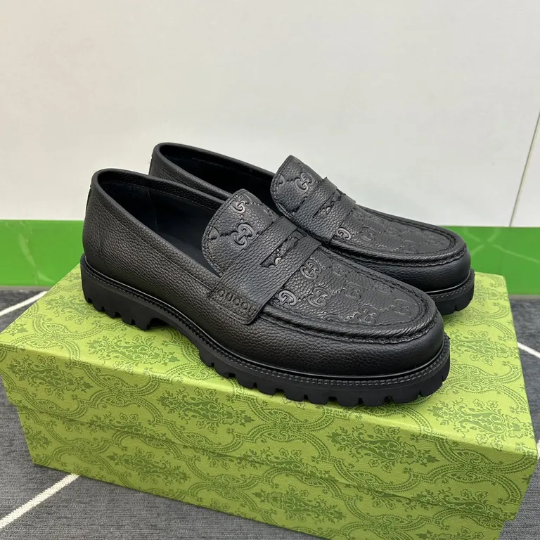 Gucci Shoe 